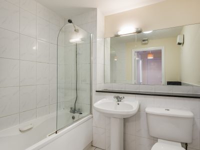 329 Castleforbes Square - Bathroom (2 of 4) - Photo - Ben Ryan